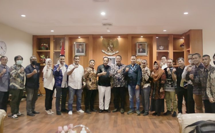 Wakil Gubernur Pimpin Rapat
