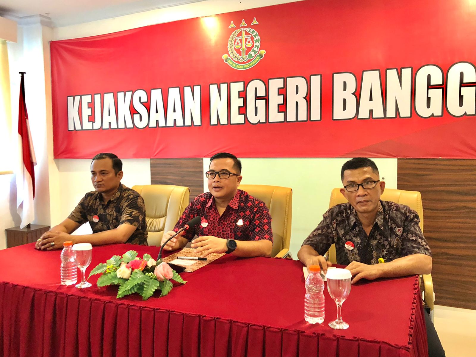 kejari banggai