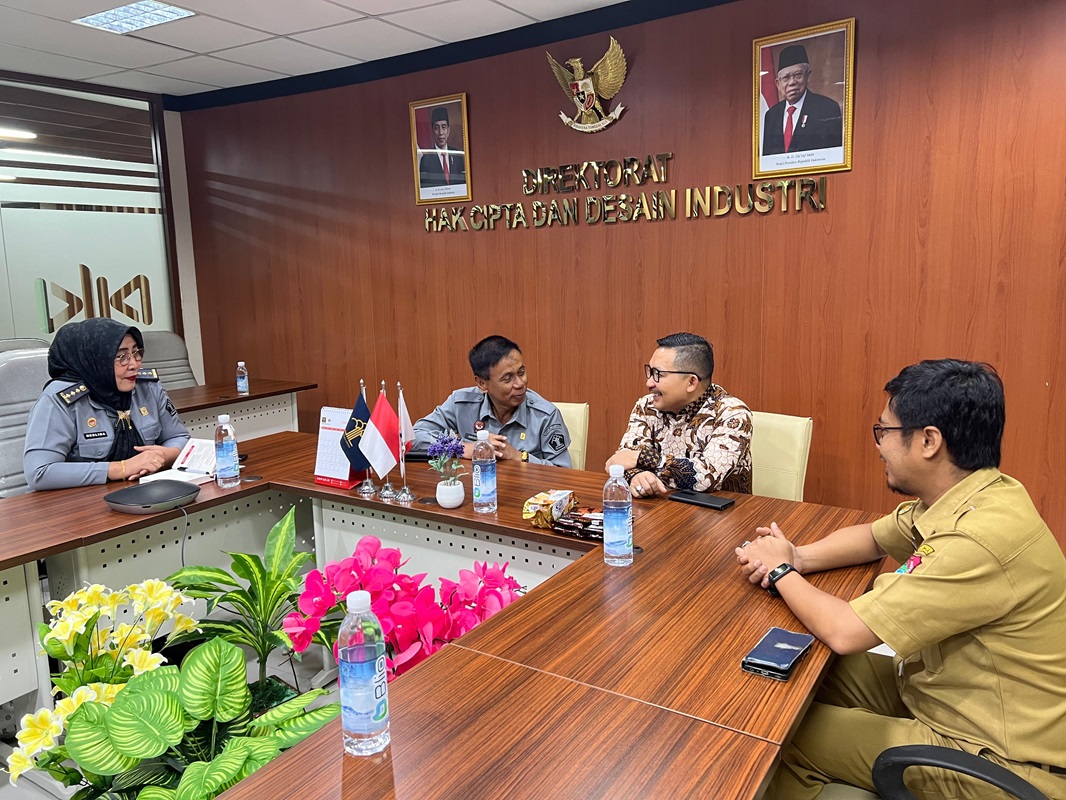 Kemenkum HAM