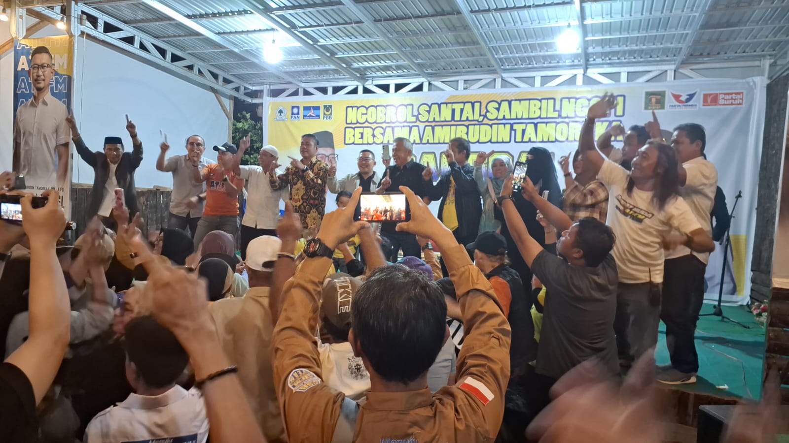 ngobrol santai
